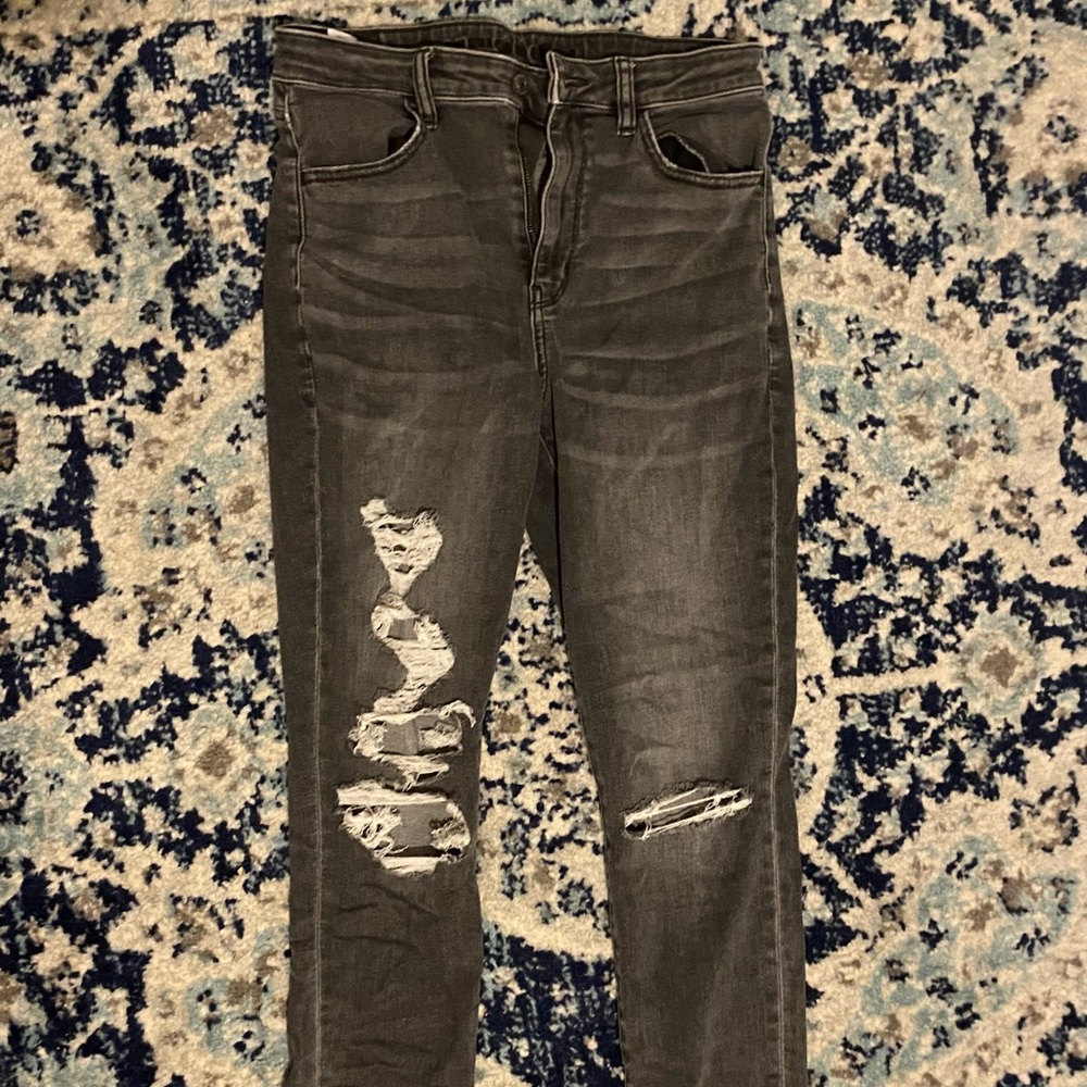 american eagle distressed skinny jeans